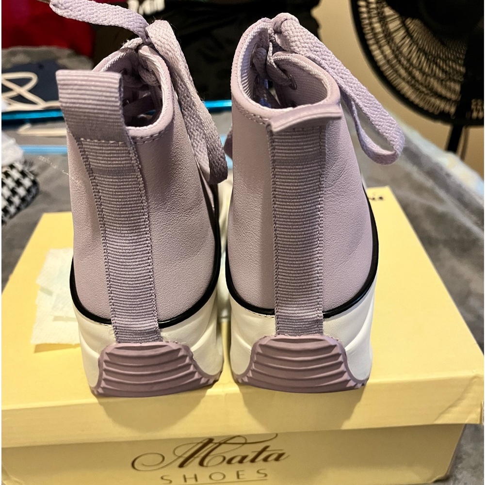 Matas shoes